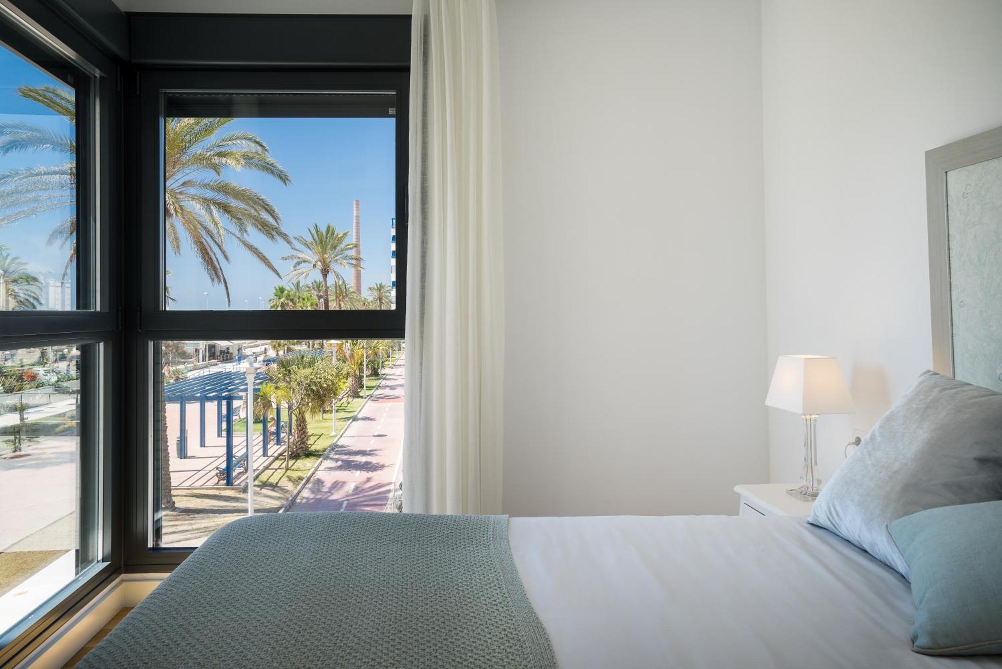 Gran Vivienda De Lujo Frente Al Mar Apartment Malaga Ngoại thất bức ảnh