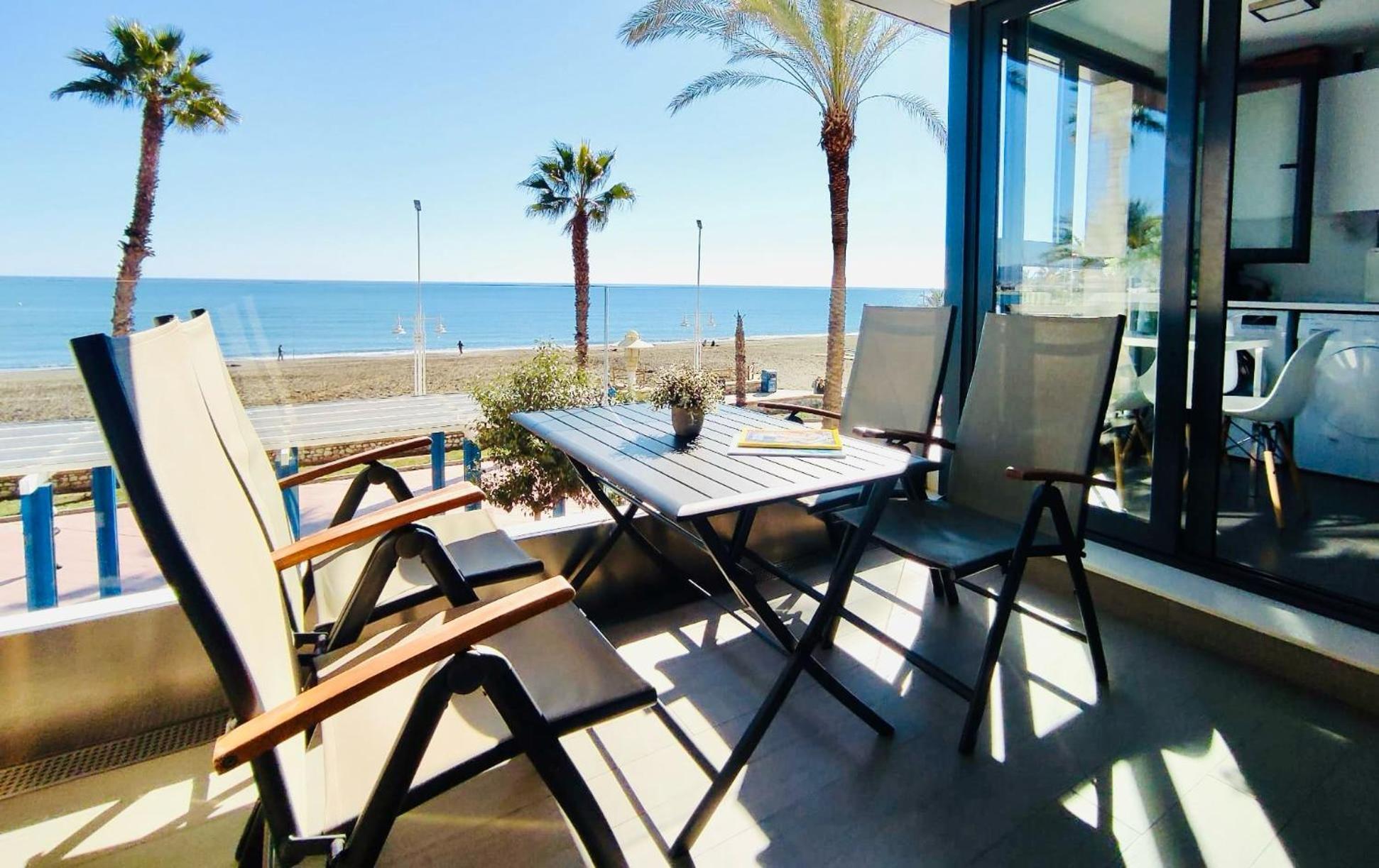 Gran Vivienda De Lujo Frente Al Mar Apartment Malaga Ngoại thất bức ảnh