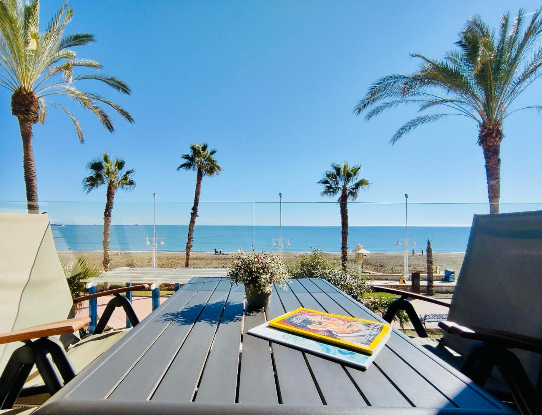 Gran Vivienda De Lujo Frente Al Mar Apartment Malaga Ngoại thất bức ảnh